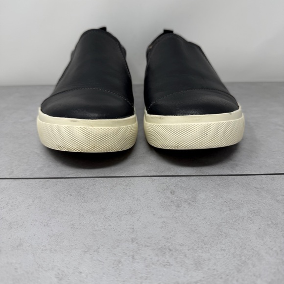 Taos Footwear Black Leather Slip-On Sneakers